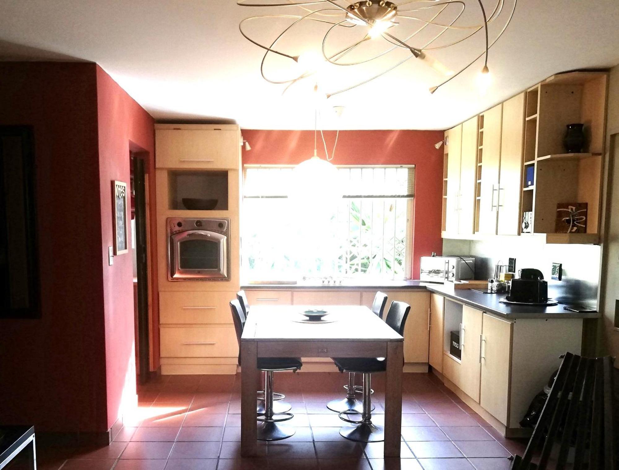 Tranquil Gem - Lush Garden View & Solar Energy! Apartamento Plettenberg Bay Exterior foto